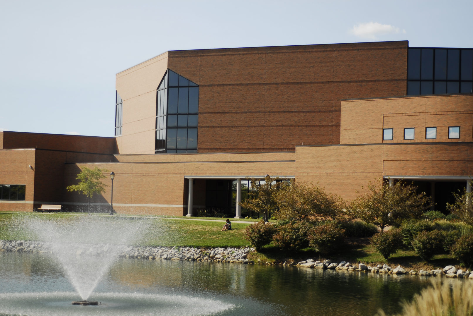 Campus photo of Cedarville University, who is offering campus visits virtually